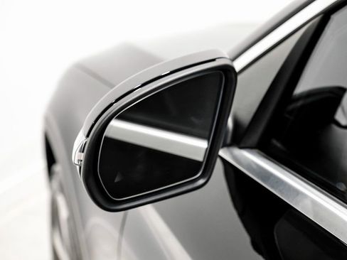 Used 2022 Mercedes-Benz GLC 300 image 36