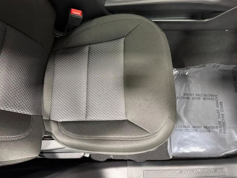 Used 2023 Ford Explorer XLT image 19