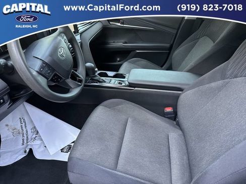 Used 2025 Toyota Camry LE FWD image 19