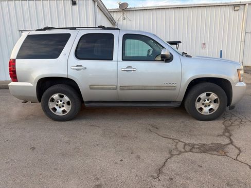 Used 2013 Chevrolet Tahoe LT image 4