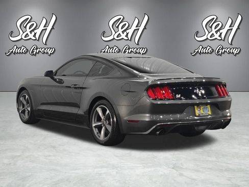 Used 2017 Ford Mustang Coupe w/ Equipment Group 051A RWD image 23