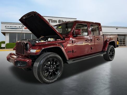 Used 2021 Jeep Gladiator Overland image 14