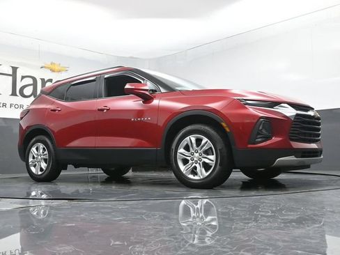 Used 2020 Chevrolet Blazer LT FWD image 2