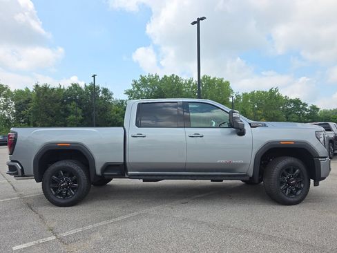 New 2026 GMC Sierra 2500 AT4 w/ AT4 Premium Plus Package AWD/4WD image 20
