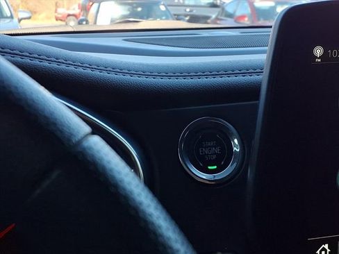 Used 2024 Chevrolet Blazer LT image 10