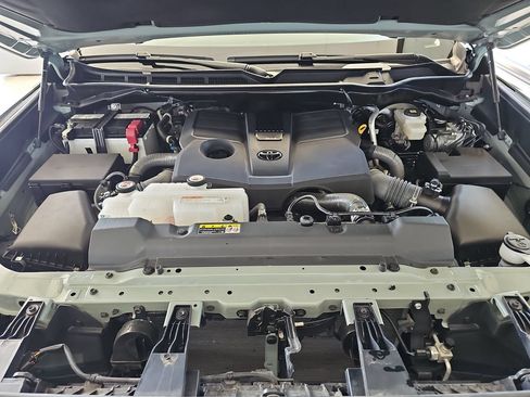 Used 2024 Toyota Tundra SR5 w/ SR5 Premium Package AWD/4WD image 34