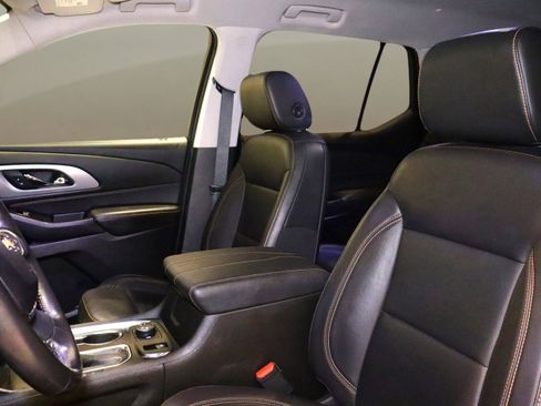Used 2019 Chevrolet Traverse LT w/ LT Premium Package image 15