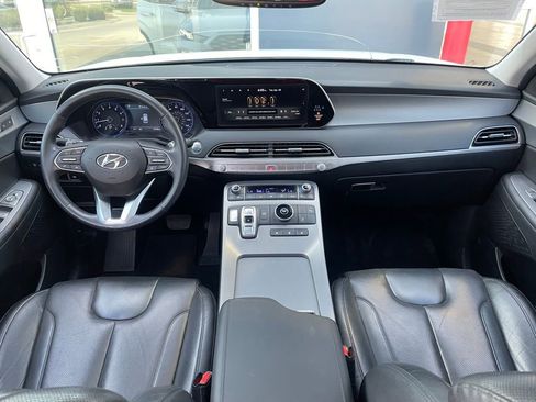 Used 2022 Hyundai Palisade SEL w/ Premium Package FWD image 13