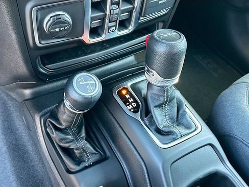 New 2026 Jeep Gladiator Sport AWD/4WD image 12