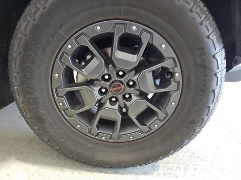 Certified 2023 Nissan Frontier PRO-4X w/ Pro-4X Premium Package image 27