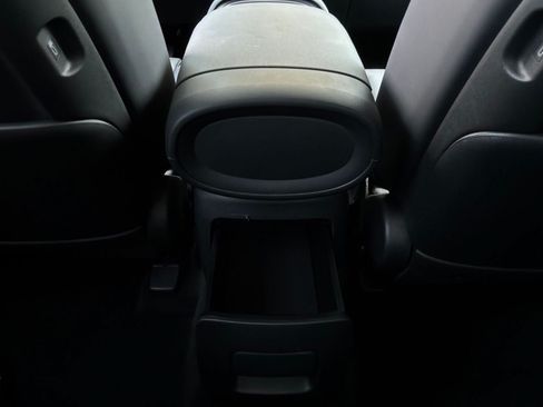 Used 2026 Hyundai Palisade SEL FWD image 18
