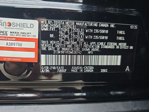 New 2025 Toyota RAV4 Limited image 36