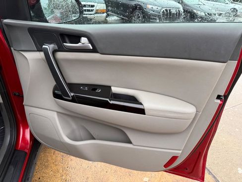 Used 2019 Kia Sportage EX image 28