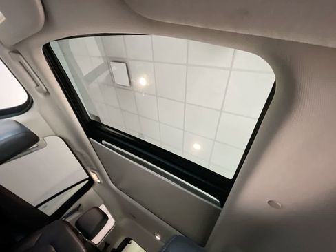 Used 2018 Ford Expedition Platinum AWD/4WD image 22