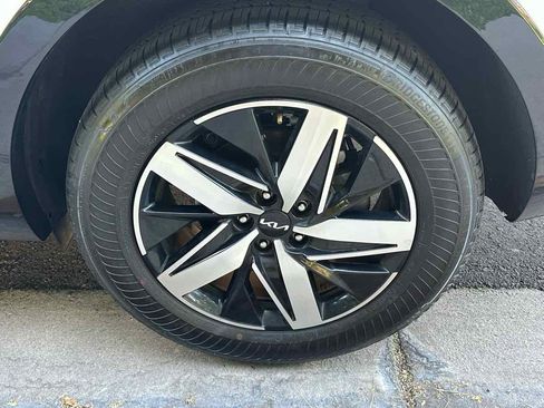 Used 2022 Kia Sorento S w/ Panoramic Sunroof Package FWD image 65