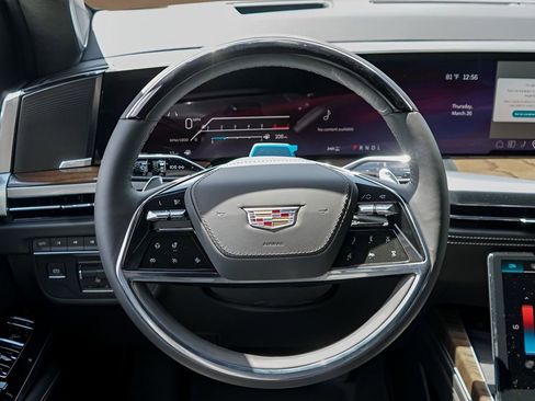 New 2026 Cadillac Escalade Platinum Sport w/ LPO, ONYX Package AWD/4WD image 24