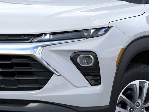 New 2026 Chevrolet TrailBlazer LS AWD/4WD image 10