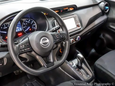 Used 2023 Nissan Kicks S image 14