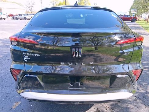 Used 2024 Buick Envista Sport Touring w/ Convenience I Package FWD image 4
