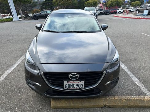 Used 2017 MAZDA MAZDA3 Grand Touring w/ Premium Equipment Package FWD image 2