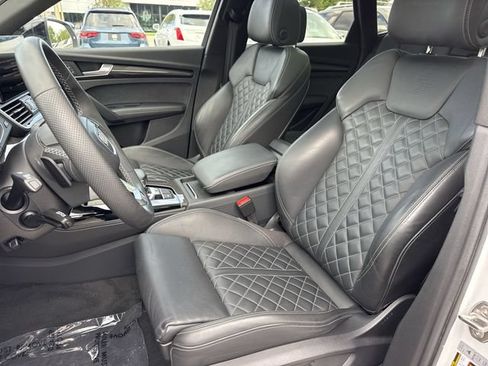 Used 2024 Audi SQ5 Prestige AWD/4WD image 11