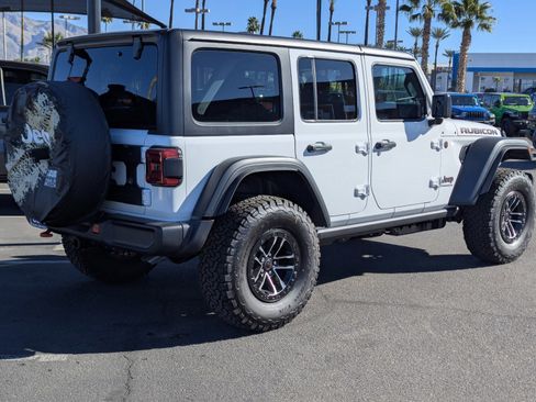 New 2026 Jeep Wrangler Unlimited Rubicon w/ Xtreme 35 Tire Package AWD/4WD image 2