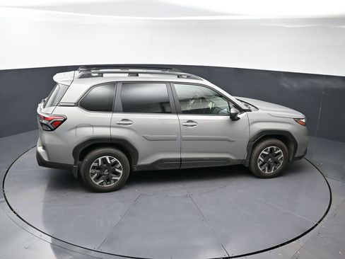 Certified 2025 Subaru Forester Premium w/ Convenience Package #1 image 18