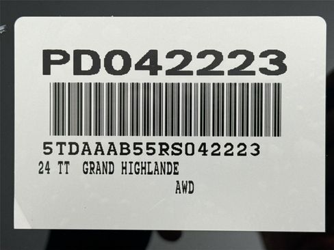 Certified 2024 Toyota Grand Highlander XLE image 47