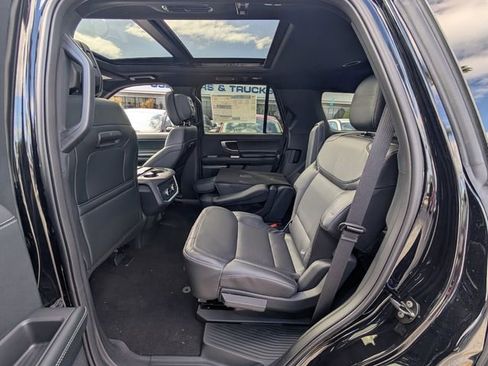 New 2026 Ford Expedition Platinum w/ Stealth Appearance Package image 8