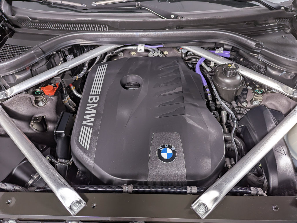 Certified 2025 BMW X7 xDrive40i AWD/4WD image 53