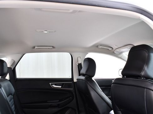 Used 2023 Ford Edge SEL w/ Convenience Package image 18