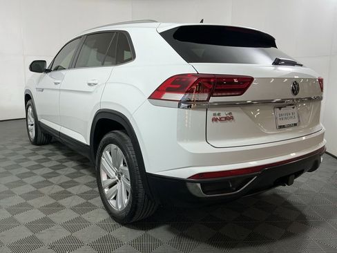 Used 2023 Volkswagen Atlas Cross Sport SE image 7