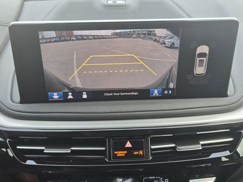 Certified 2025 Acura MDX w/ Technology Package image 23