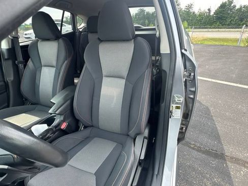 Used 2023 Subaru Crosstrek 2.0i Premium AWD/4WD image 8