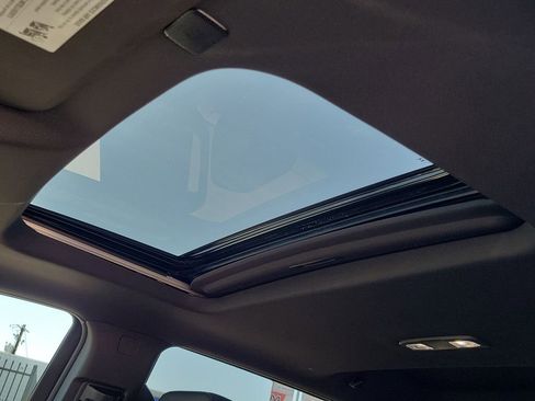 Used 2025 Chevrolet Silverado 1500 High Country w/ High Country Premium Package image 18