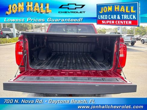 Used 2021 Chevrolet Colorado Z71 AWD/4WD image 11