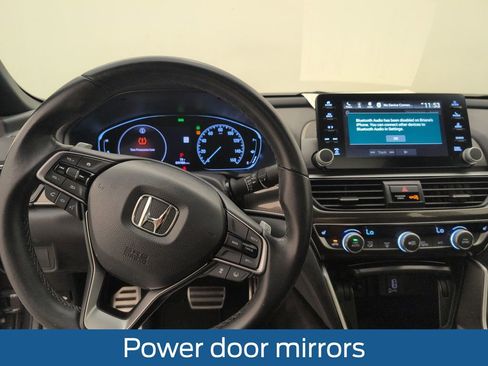 Used 2018 Honda Accord Sport image 21