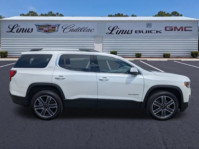 Used 2020 GMC Acadia SLT w/ Driver Alert Package II FWD image 3