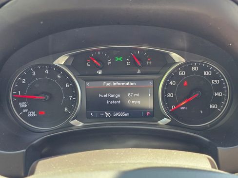 Used 2024 GMC Terrain SLT AWD/4WD image 24