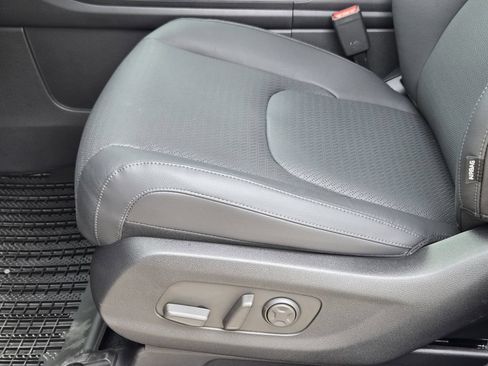 New 2026 Kia Carnival SX Prestige FWD image 19