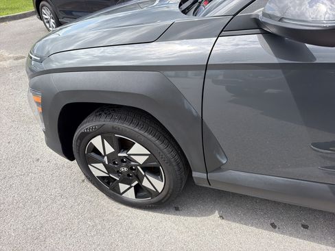 Used 2025 Hyundai Kona SEL AWD/4WD image 12