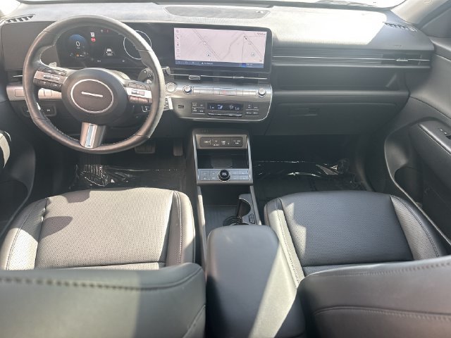 Used 2025 Hyundai Kona Limited FWD image 19