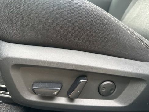 Used 2024 Nissan Rogue SV image 19