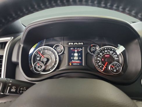 Used 2023 RAM 1500 Big Horn RWD image 11