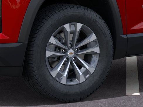 New 2026 Chevrolet Equinox LT w/ Convenience Package II FWD image 9