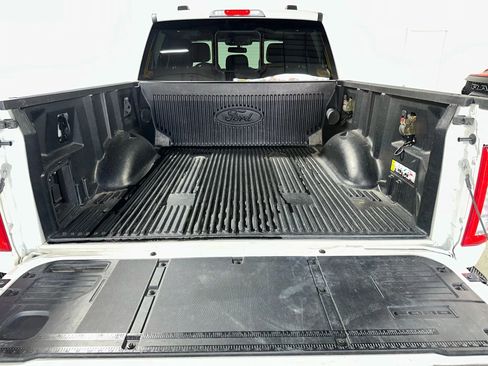 Used 2023 Ford F150 Limited image 17