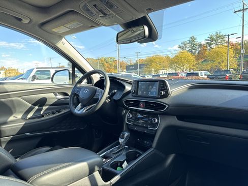 Used 2019 Hyundai Santa Fe Limited image 16