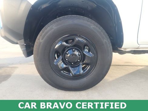 Used 2022 Toyota Tacoma SR image 14
