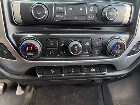 Used 2018 GMC Sierra 1500 SLT w/ SLT Premium Package AWD/4WD image 12