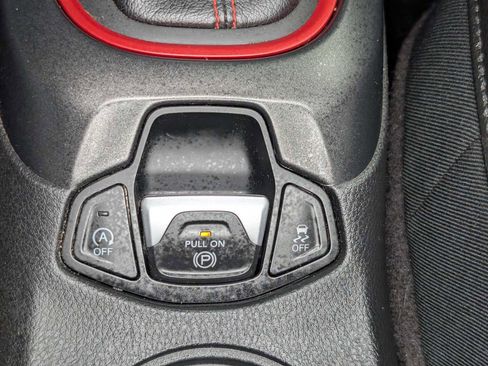 Used 2018 Jeep Compass Trailhawk w/ Leather Interior Group image 30